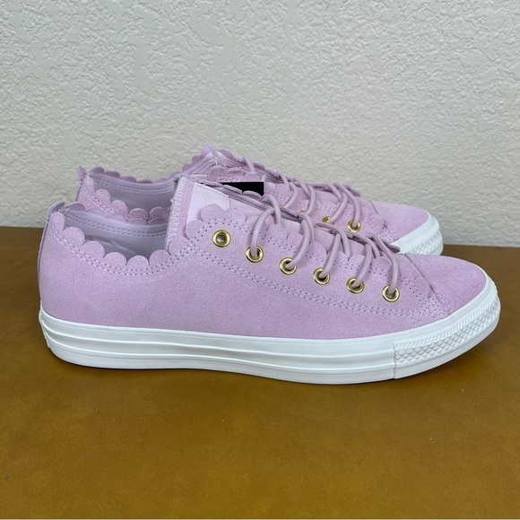 Converse CTAS Low Ox Frilly Thrills Suede Sneaker Size 10 Women - Picture 4 of 10